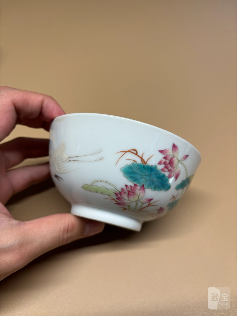清道光 粉彩荷花水禽图碗 - 图5
